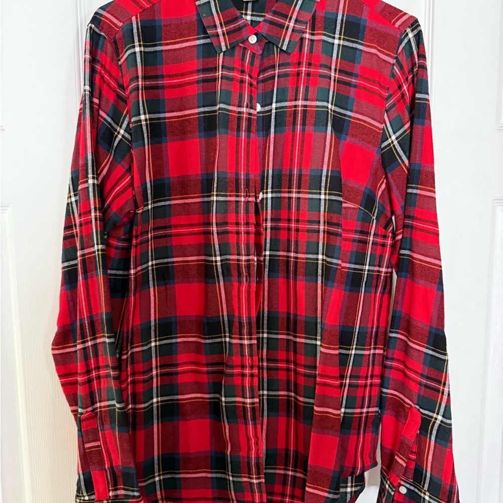 Old Navy Red and Black Plaid Men's Shirt